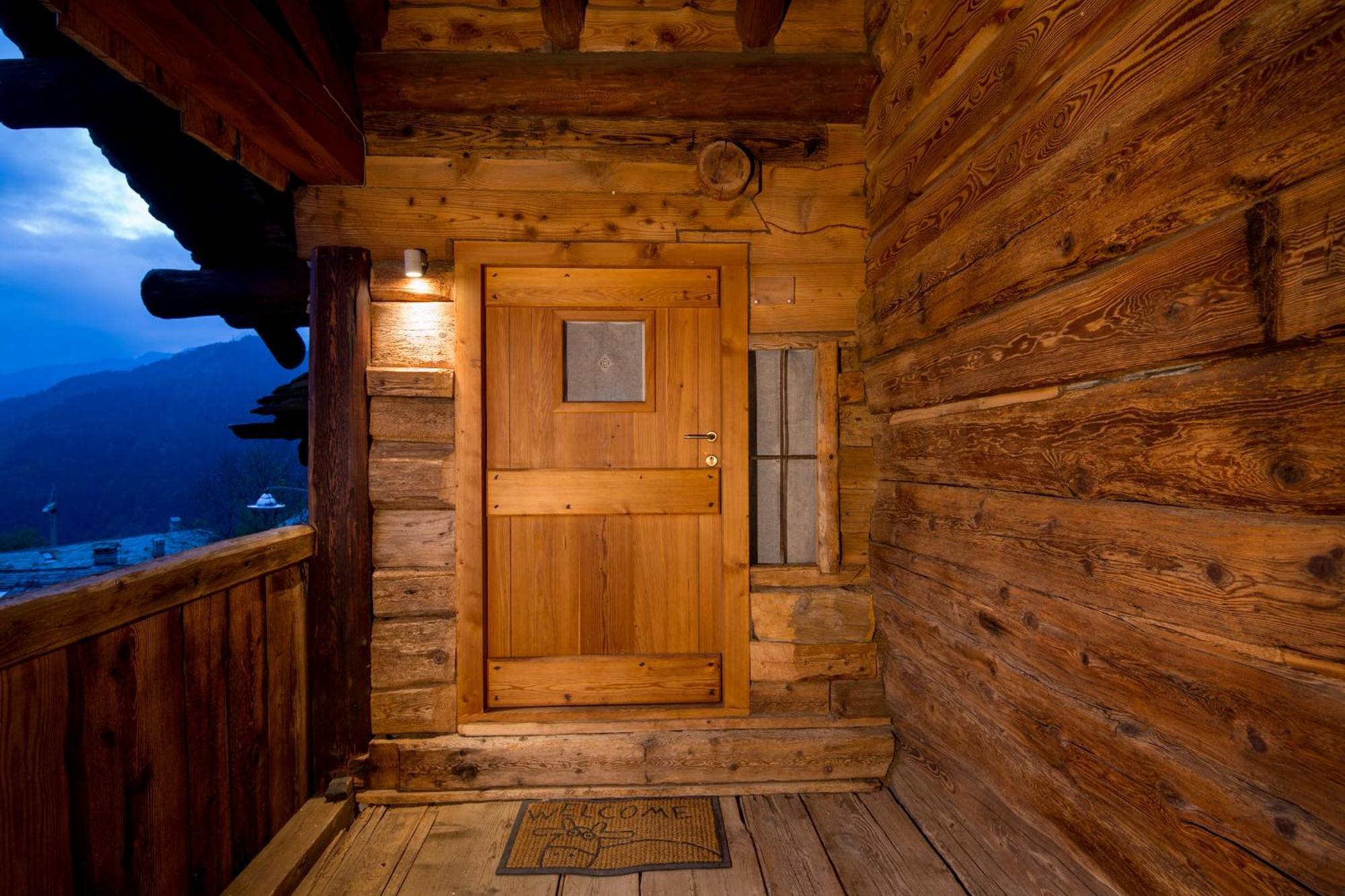 Walser House Hotel Rimella Room photo